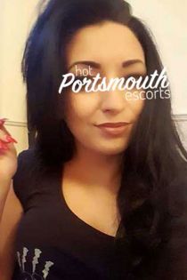 Portsmouth escort Larissa