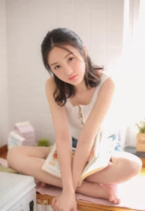 teen escort Chiyoko