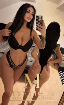 super busty escort Melik Alba Duo