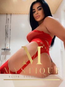 elite London escort Nikole