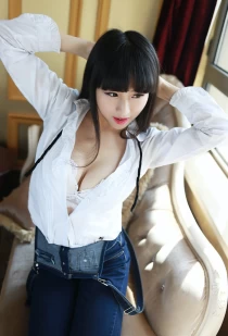 Chinese escort Nono