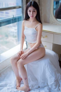 asian escort Dora