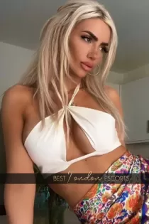 blonde escort Emily