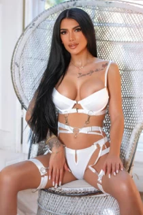 Mayfair escort Ariana Sparkles